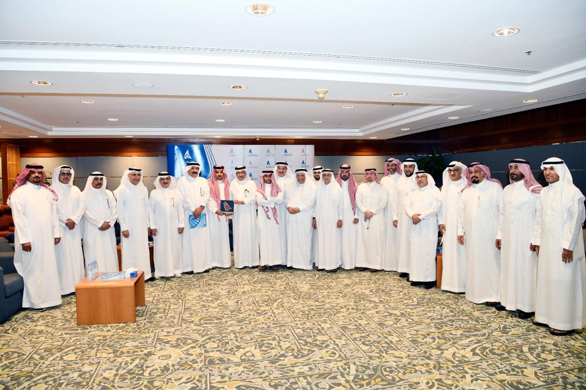 #غرفة_الشرقية tweet media