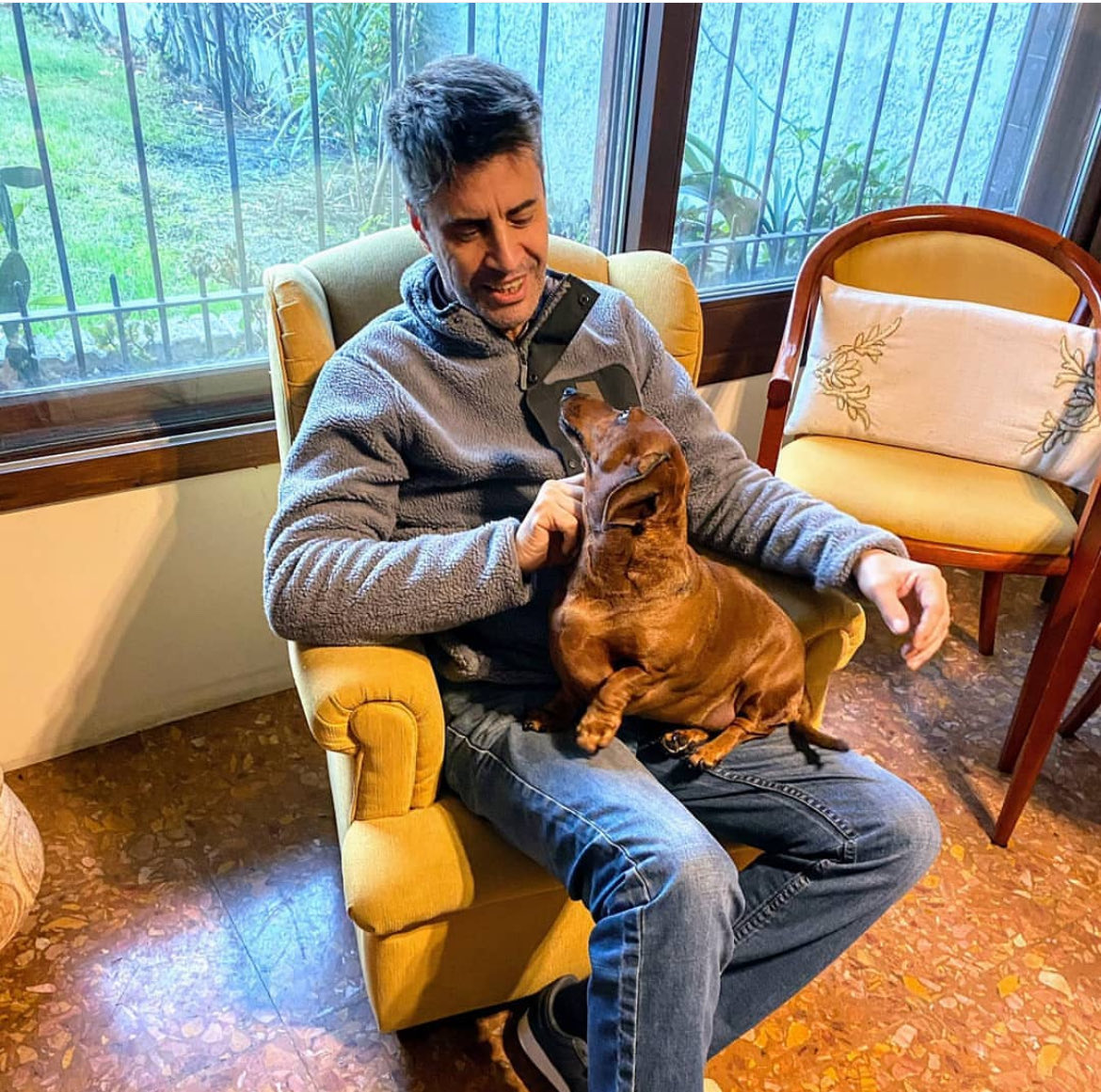 Feliz cumpleaños 12 Morita 🥰 Tan cariñosa siempre nuestra “sobrinita “ canina