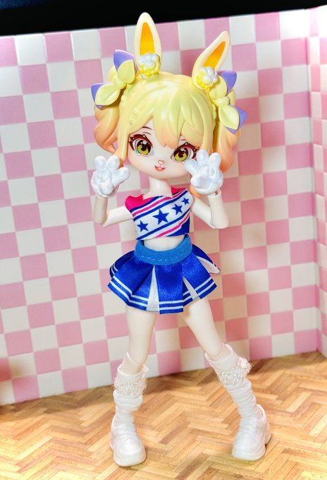 daiso cheer girl 