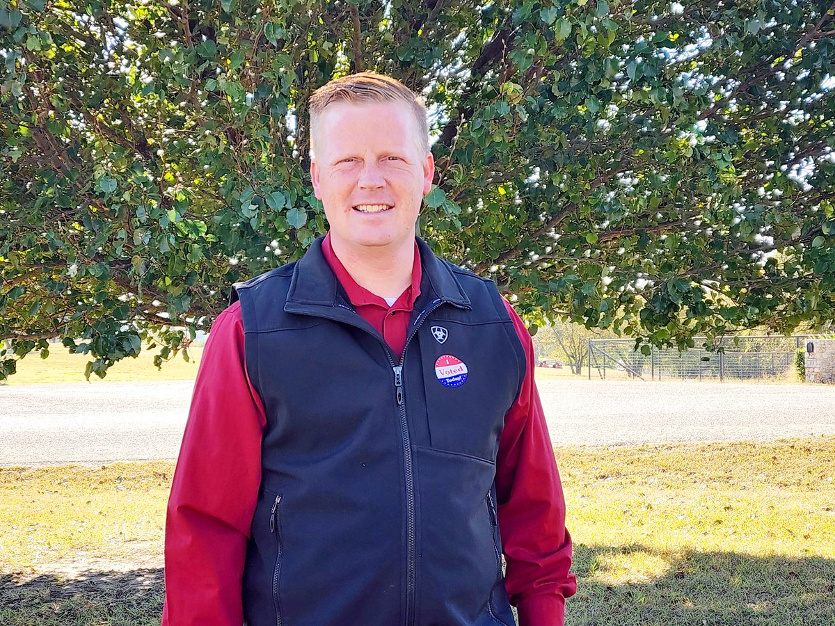 David & Priscilla Waller tweet media