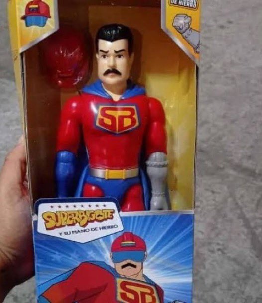 Por suerte no somos Venezuela en donde se adoctrina y se rinde culto al caudillo 

¿Así era?