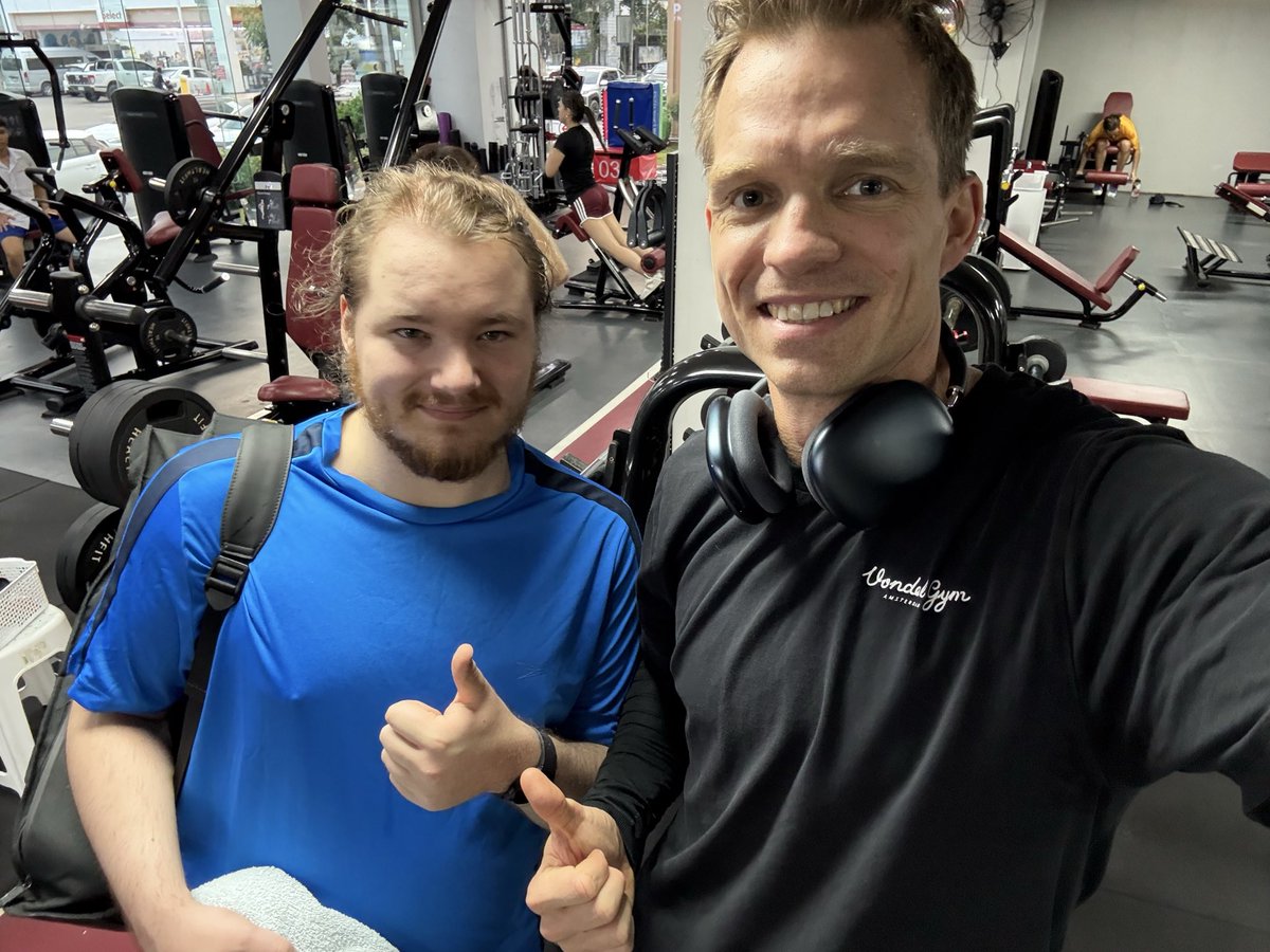 Been to our therapist today 🤠💪🏽