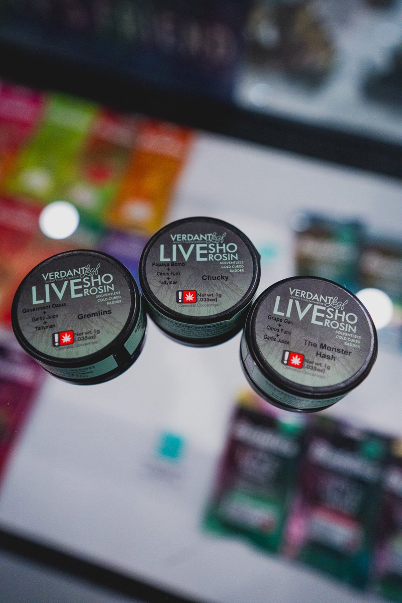 TruthOregon's tweet image. Did you see Verdant’s Leaf spooky drops?! 👻💨
They’re FREAKING AWESOME — strong, potent, and perfect for spooky season vibes! 🔥
Come grab yours only at Truth and Experience the Truth! 💚 #StaySmoky #VerdantsLeaf #ExperienceTheTruth