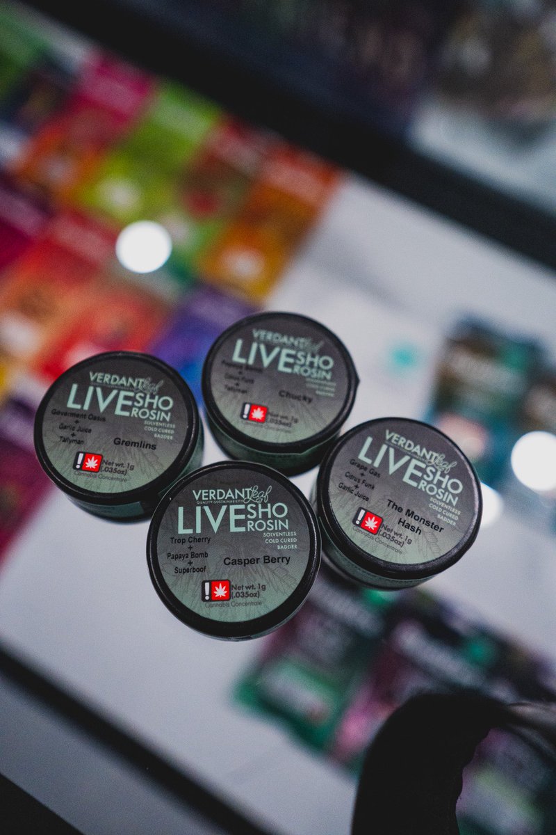 TruthOregon's tweet image. Did you see Verdant’s Leaf spooky drops?! 👻💨
They’re FREAKING AWESOME — strong, potent, and perfect for spooky season vibes! 🔥
Come grab yours only at Truth and Experience the Truth! 💚 #StaySmoky #VerdantsLeaf #ExperienceTheTruth