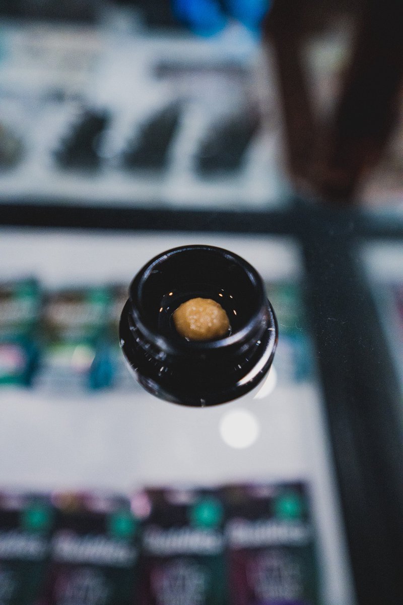 TruthOregon's tweet image. Did you see Verdant’s Leaf spooky drops?! 👻💨
They’re FREAKING AWESOME — strong, potent, and perfect for spooky season vibes! 🔥
Come grab yours only at Truth and Experience the Truth! 💚 #StaySmoky #VerdantsLeaf #ExperienceTheTruth