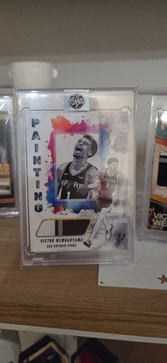 Et une nouvelle pépite de <a href="/DelambreT/">TD_Cards3</a> dans la collection !!! Encore merci pour la qualité de ton travail, j'adore 🥰