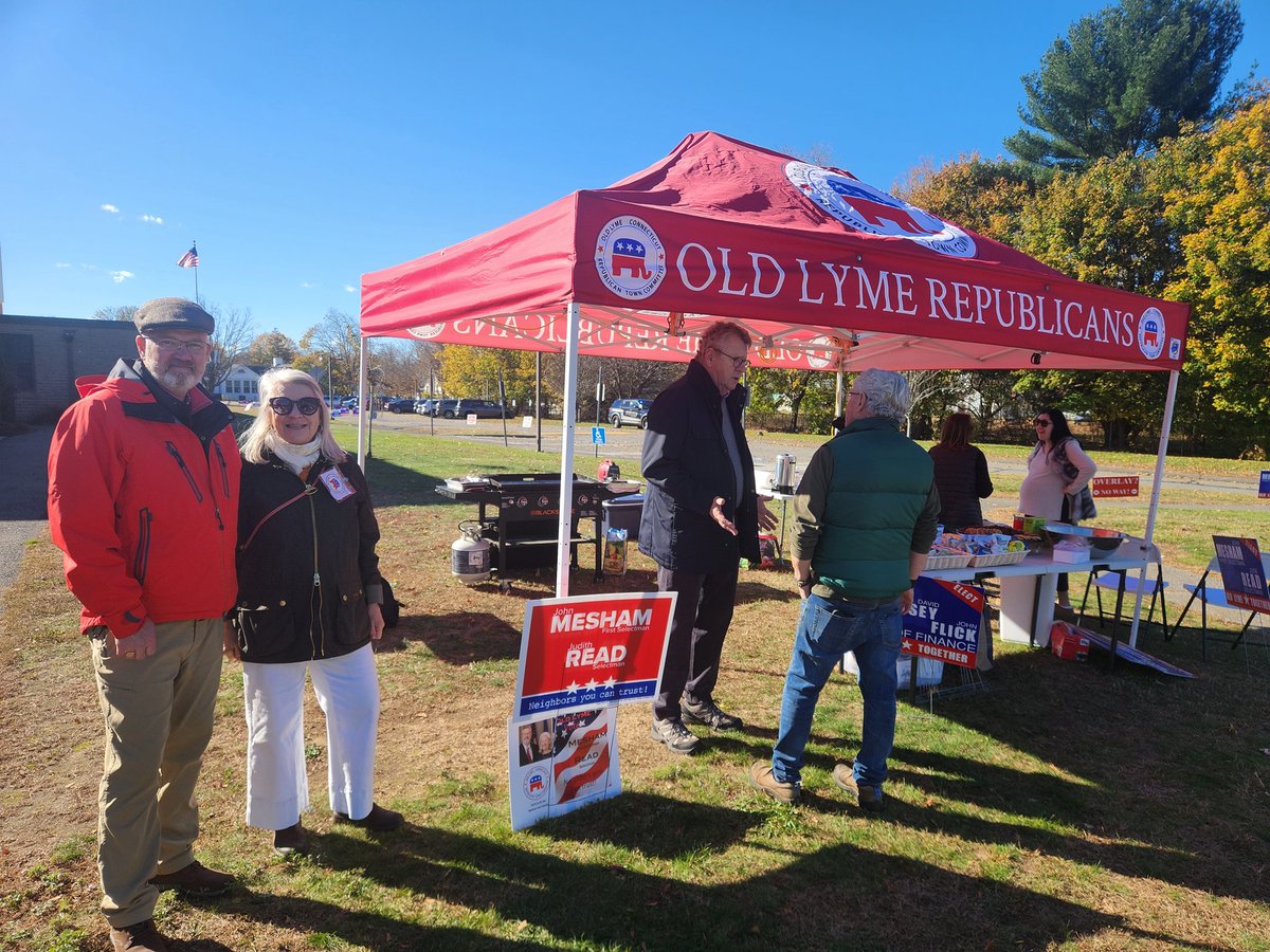 Old Lyme First Selectman candidates Republican John Mesham and Democrat Martha Shoemaker are greeting voters at the polls this morning. 
<a href="/thedayct/">The Day</a>