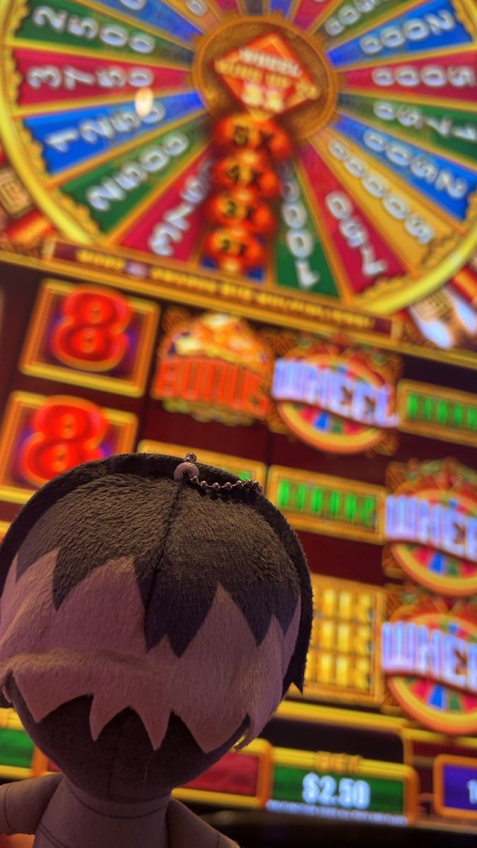 He lost to slots and only has 69 cents now
#09_m