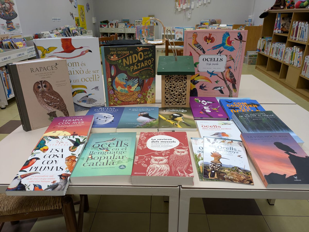 Acabem de rebre el lot de llibres sobre ocells. Gràcies @bibliotequeslleida i <a href="/bibliotequescat/">Biblioteques</a>

Augmentem la col·lecció de llibres del projecte “Aigua = vida, natura i lectura”  #aigua #natura #lectura