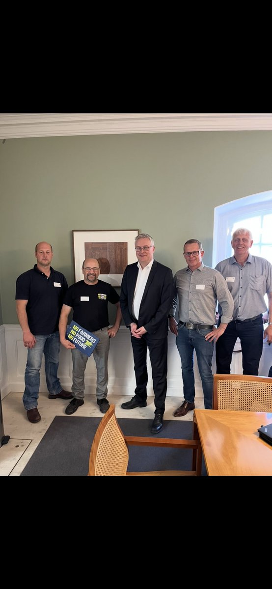 Rene Lillehjælper tweet media