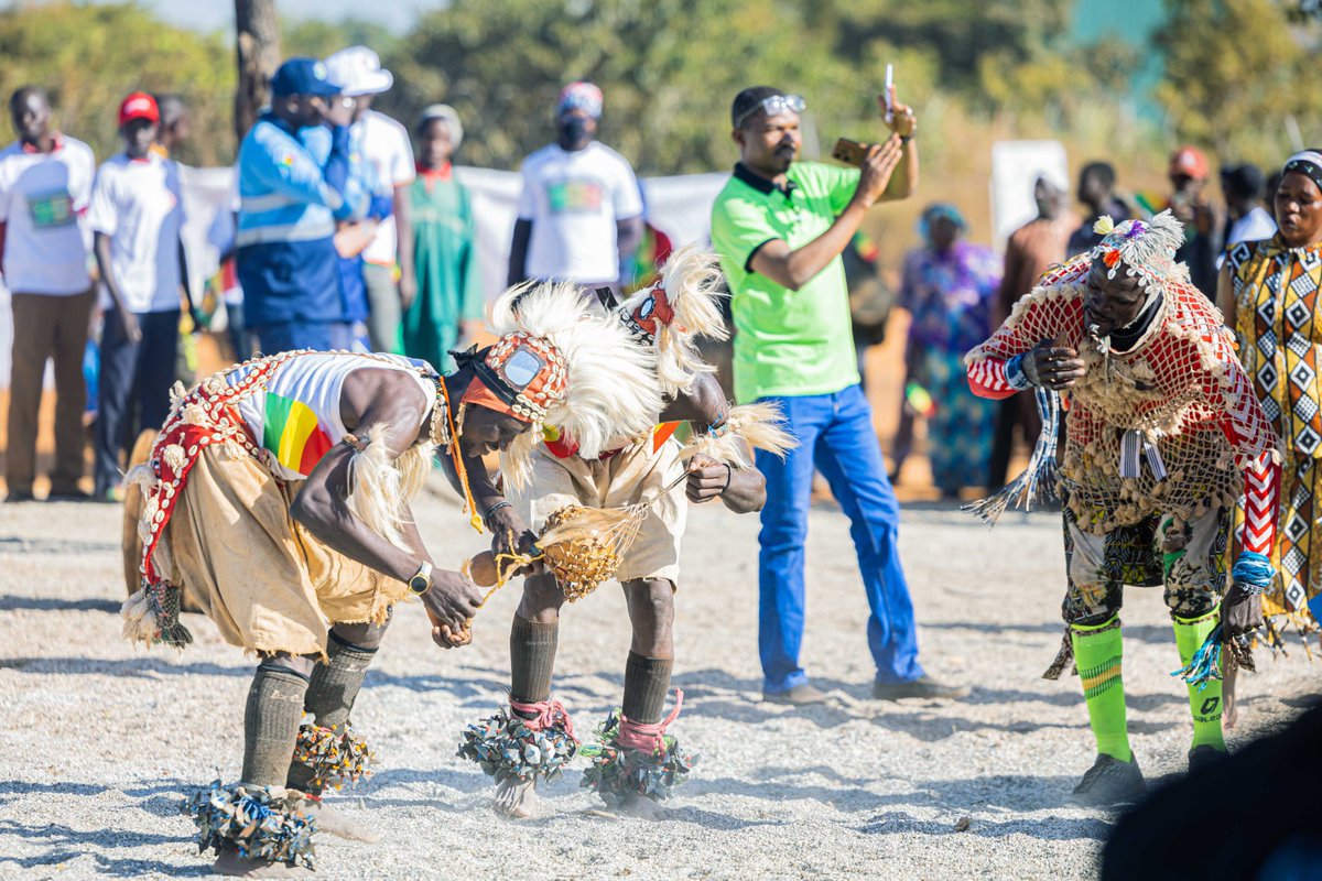 Africa Facts Zone tweet media