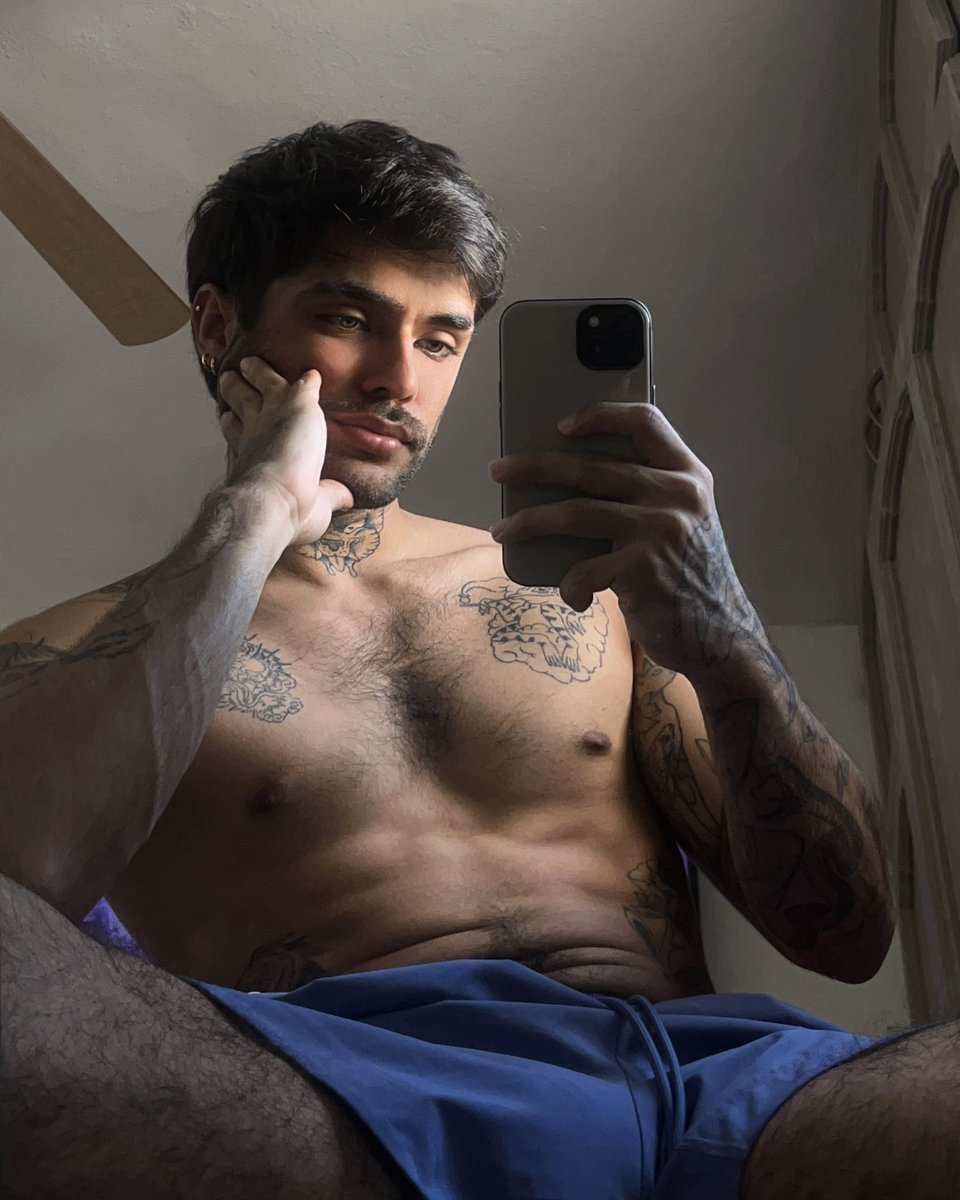 roupst_'s tweet image. 💫