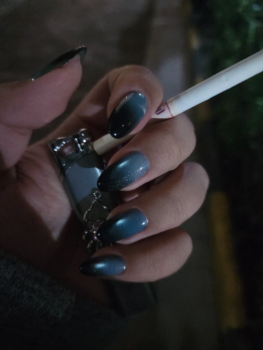 Fu_Aug's tweet image. “Re?”