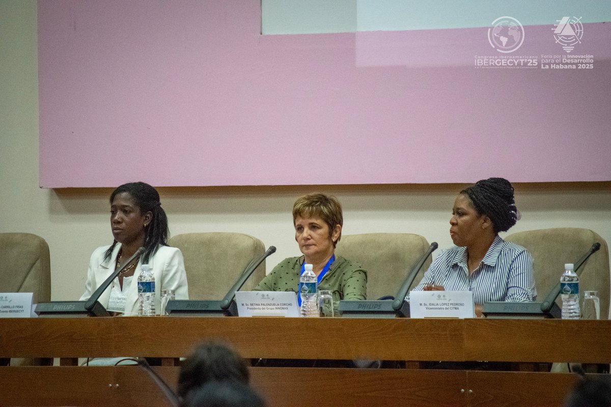 gecytcu's tweet image. 🎉 ¡Arranca el #IBERGECYT2025!
Con la presencia de los viceministros de @cubacitma, @daimarc e @Idalia10557584; la presidenta de honor, Betina Palenzuela Corcho; y las presidentas del comité organizador, Osleidys Torres Valdespino y Yadira Carrillo Frías 👇