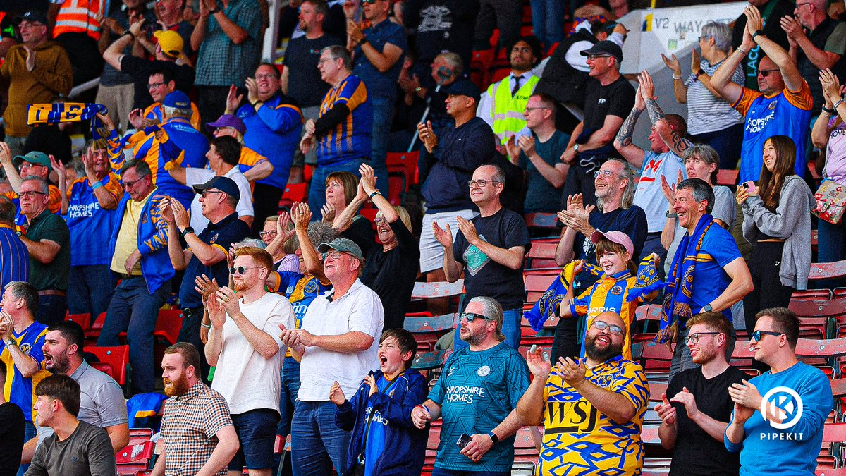 shrewsburytown's tweet image. 🚨 AND WE&apos;RE SOLD OUT 🚨

Over 1,600 Salopians are heading to Crewe for Saturday&apos;s early kick-off! 🤯

An unbelievable effort 💙