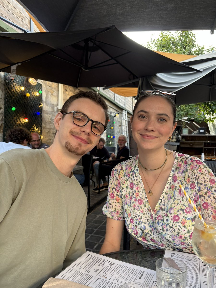 velivym's tweet image. Une jolie huitième année passée ensemble 🥹
J&apos;espère le début de plein de nouveaux projets et je suis toujours aussi heureuse d&apos;être avec quelqu&apos;un que j&apos;aime autant ❤️