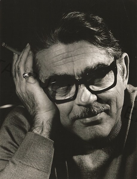 #ÜmitYaşarOğuzcan (22.08.1926 - 4.11.1984) 🖤

📷Ümit Yaşar Oğuzcan by Ara Güler