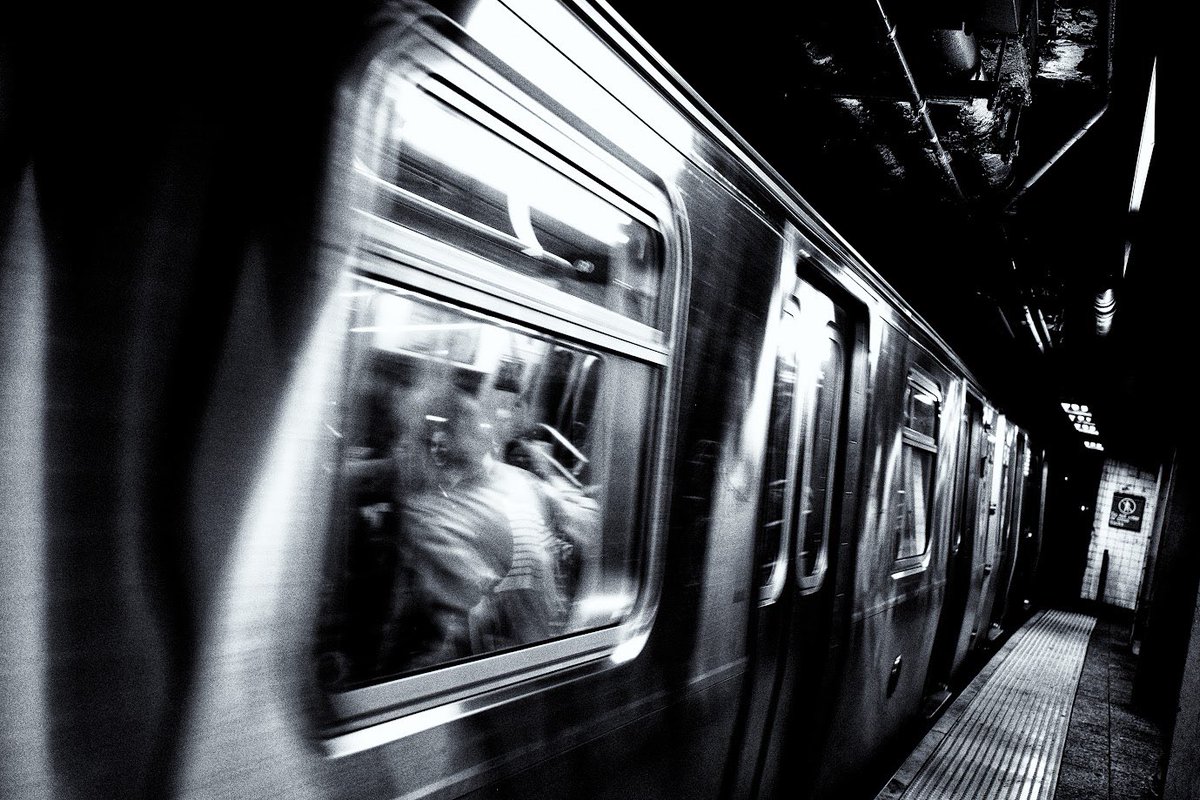 rainydayshoot's tweet image. Street photography in  New York 
#streetphotography #nycstreet