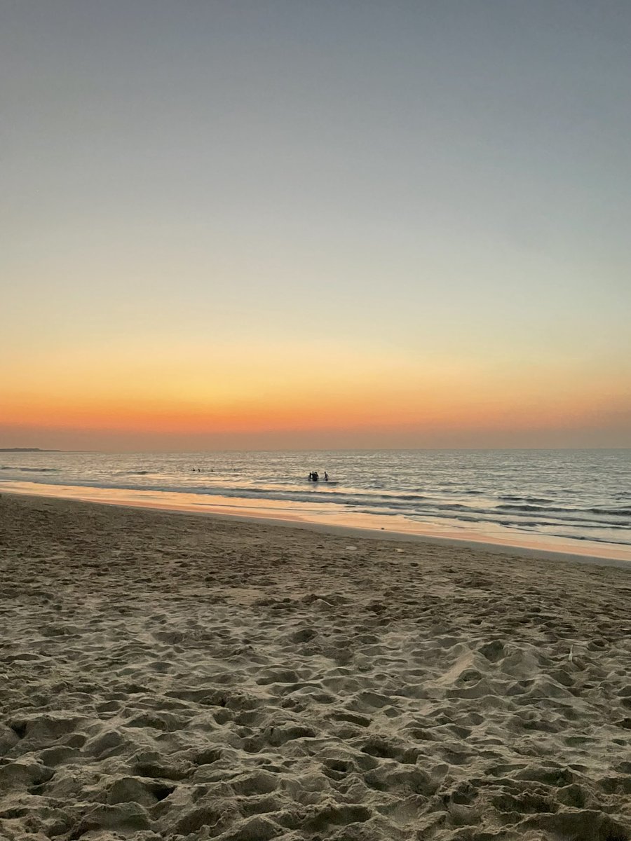 Munazcham's tweet photo. Sunset 🌅 https://t.co/FjLczhg6wY