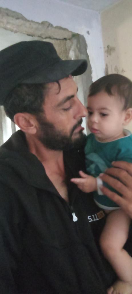 I am helpless in everything in our lives. No one is helping me with anything. My children are dying before my eyes. #Gazahttps://chuffed.org/project/150407-please-help-wesel-her-6-children-with-food-medical-aid 🙏🙏🙏🙏🙏🙏🙏