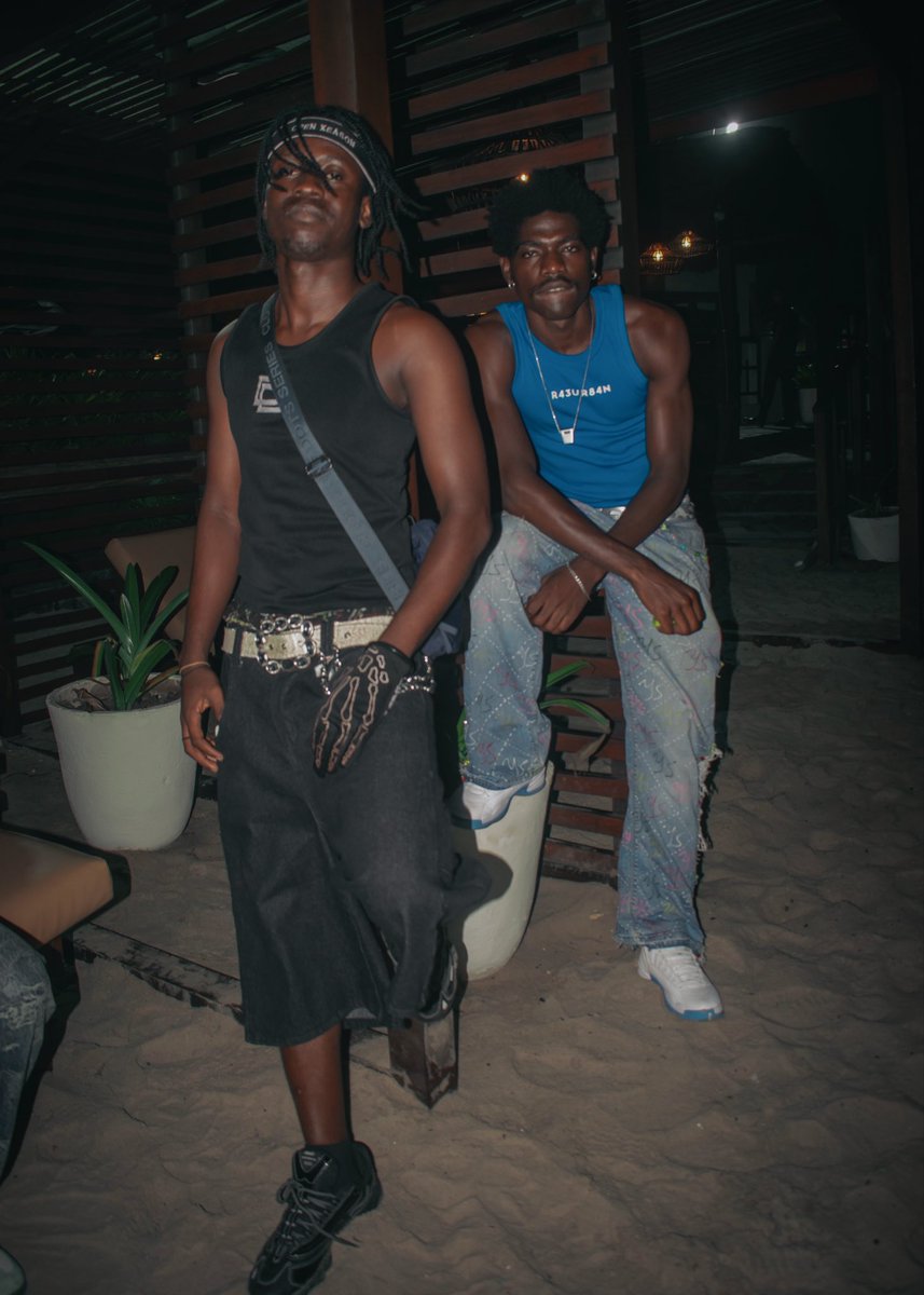 Sometimes you give your all, and it still feels like it’s not enough… but that’s life.
My new song ‘EVERYTHING’ is for everyone who’s ever felt underappreciated. 💔 Coming soon. 

#EverythingByYhawPhila #ghanatotheworld🇬🇭🌎 #newmusic 

📸 <a href="/oldboigram/">OldBoi</a>