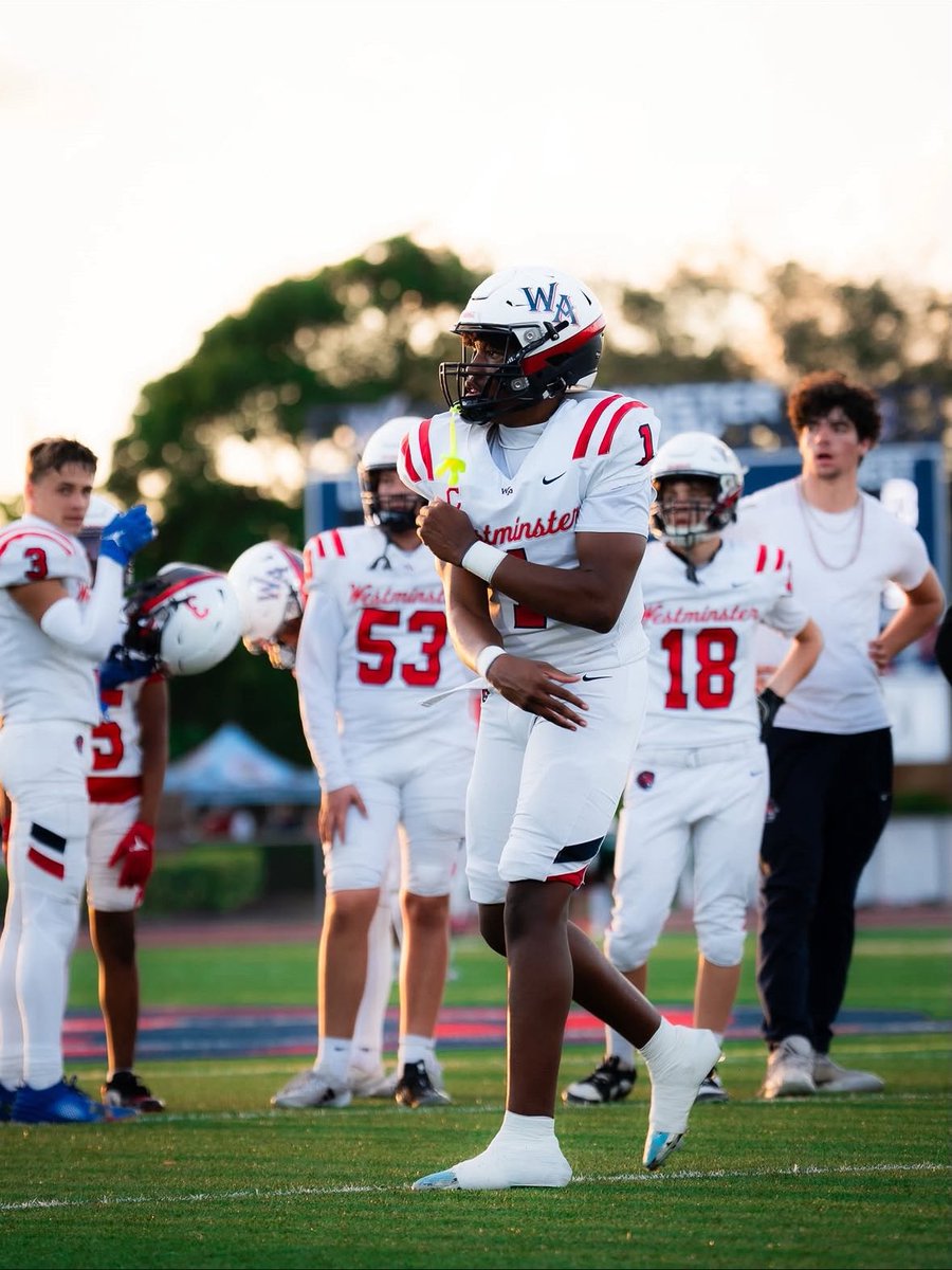 cortlandb1's tweet photo. 3,210 yards  36 TDs  Round II Up NXT ✅

Cortland Brownfield
Class of 2026 | Team Captain | Quarterback 6’2” 210 
Westminster Academy – Ft. Lauderdale, FL

Mid season Highlights 
https://t.co/uW2g4ylCMs

Week 7-10 Highlights 
https://t.co/u84XlxsBhK

#FaithInAction #WillOverSkill #HardWorkPaysOff