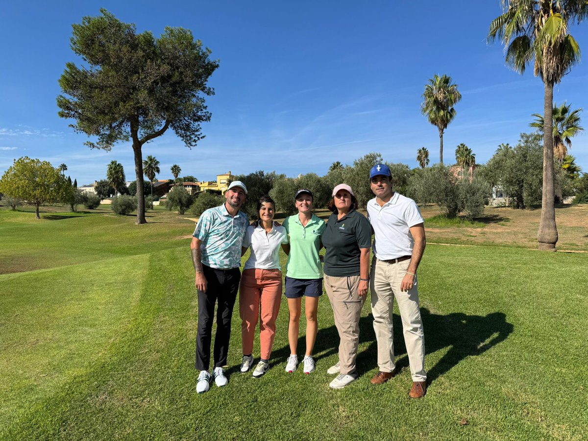 La AECG con la participación de Marta Galán y Augusto Lahore han participado en el Santander Pro Am del <a href="/SantanderGolf/">Santander Golf Tour</a> en el equipo formado por María Murillo y Álex Viral con la pro Marina Escobar y además con una gran partida del equipazo 😉