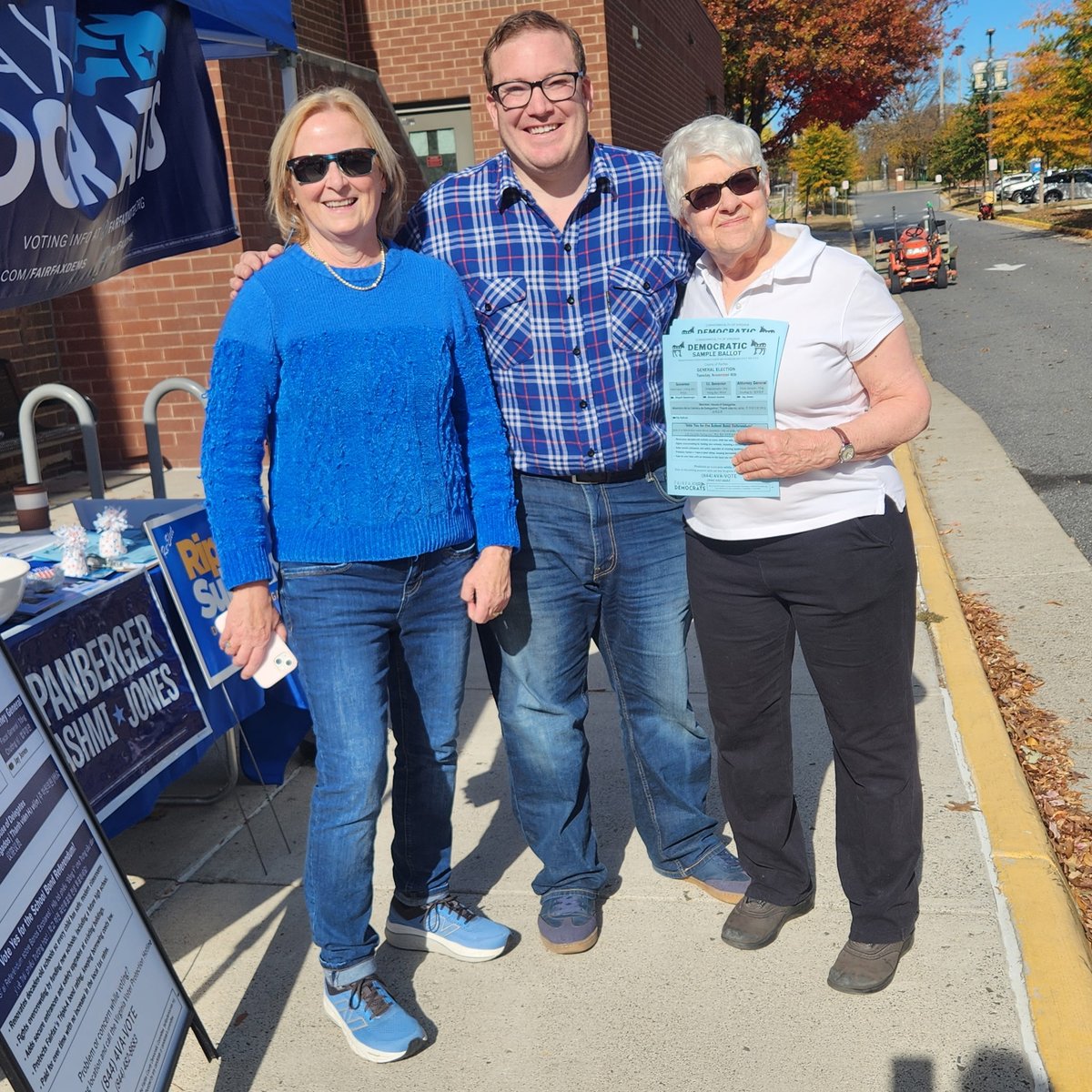 Bumped into former Congressman Jim Moran at Cooper Middle and caught up with our terrific volunteers at Churchill Road Elementary (my alma mater) and Langley High! Get out and vote!
<a href="/SpanbergerForVA/">Abigail Spanberger</a> <a href="/SenatorHashmi/">Senator Hashmi</a>