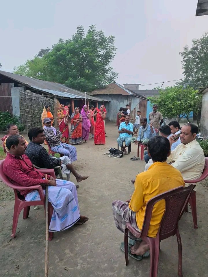aftabalamIYC's tweet photo. पूर्णिया जिला के अमौर विधानसभा में जलील मस्तान के लिए डोर टू डोर प्रचार करते हुए!
@IYCJharkhand युवा कांग्रेस प्रदेश अध्यक्ष अभिजीत राज,प्रदेश उपाध्यक्ष आफताब आलम, सौरभ अग्रवाल .... https://t.co/BSNBaaYImv