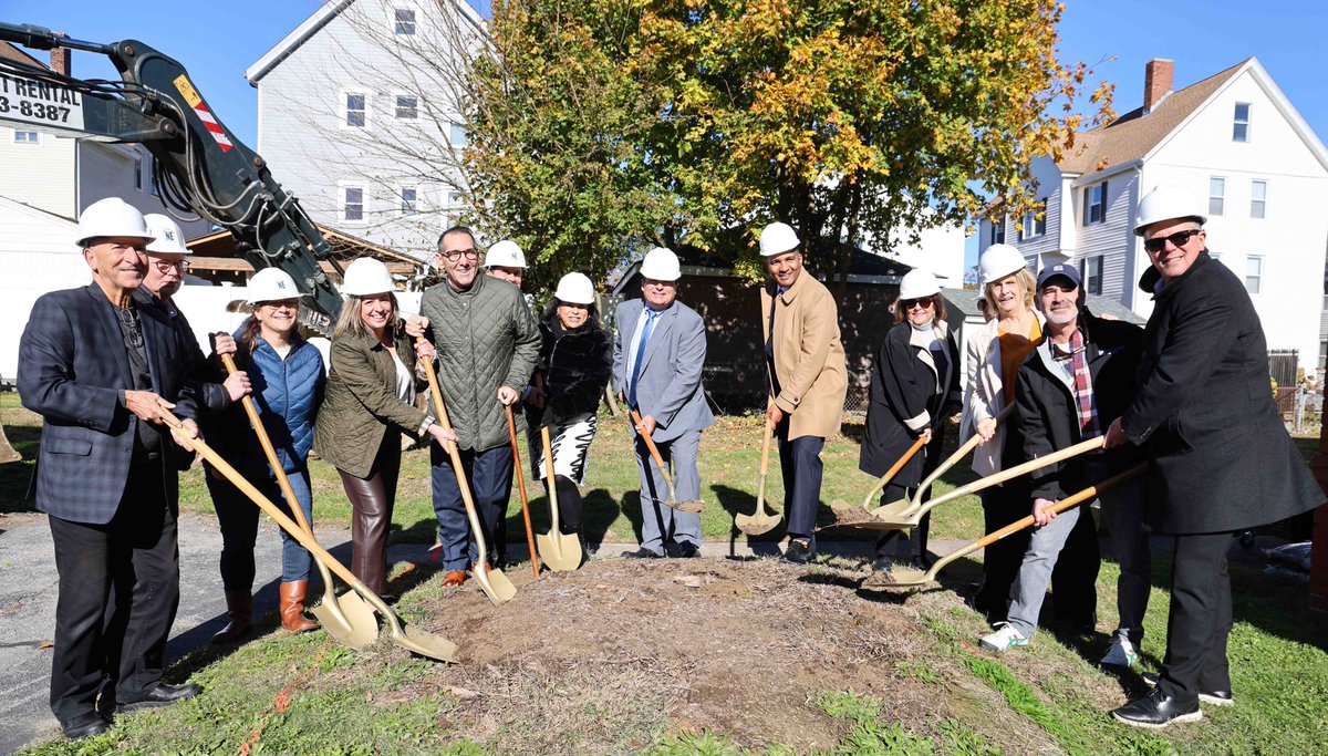 Today, Senator Robert Britto joined <a href="/fosterforward/">foster forward</a> and other community members for a groundbreaking ceremony at the site of new, sustainably-designed affordable housing units in Pawtucket that will support young people aging out of foster care.

Watch: capitoltvri.cablecast.tv/show/11586?sit…