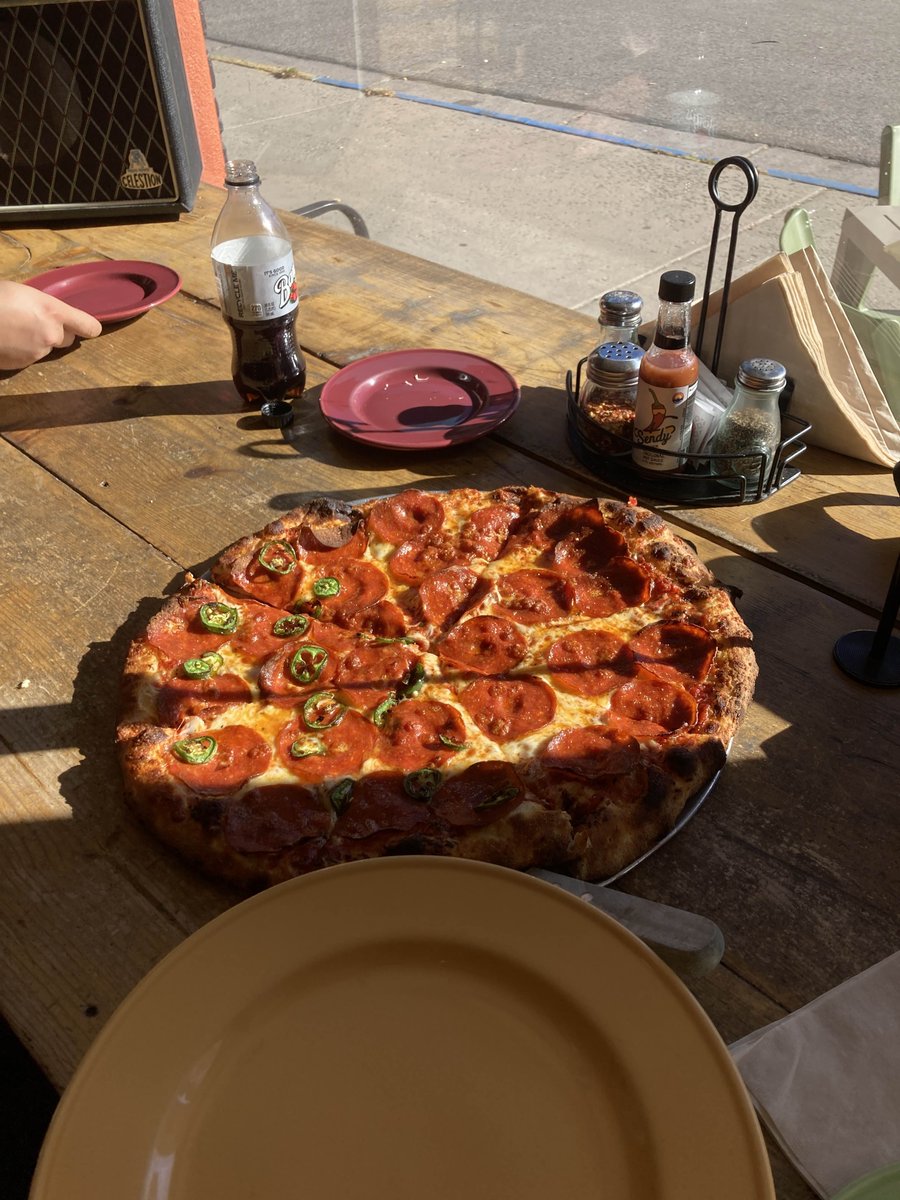 JeffsPizza_Ames's tweet image. When pizza’s life but you still need a break 🍕✈️
Some of our crew took a trip to their favorite state… and immediately found more pizza.  (As well as a former friend+coworker)
Because apparently “vacation mode” still includes extra cheese. 😎

#EmployeeFun #JeffsBestPizzaInAmes