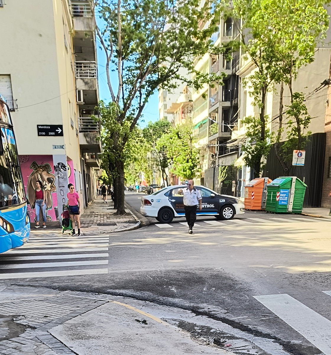 #Atencion Moreno Alt Mendoza Cortado 🚧 Evitar la Zona 
<a href="/emergenciasAR/">red de emergencias</a>