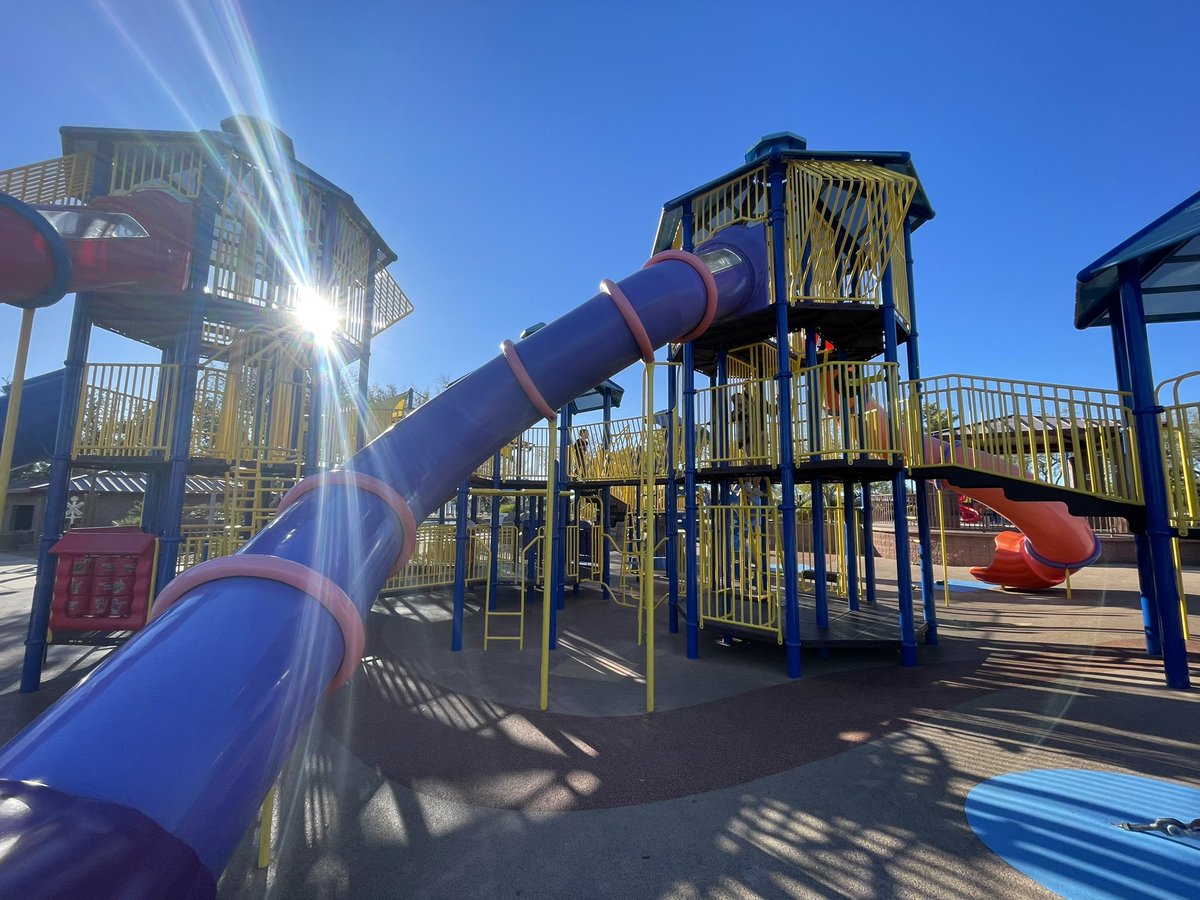 KC NoDak Brim 🇺🇸 tweet media