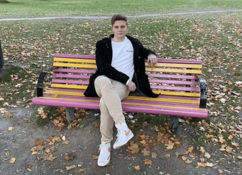 first ever #owtwtsd ‼️