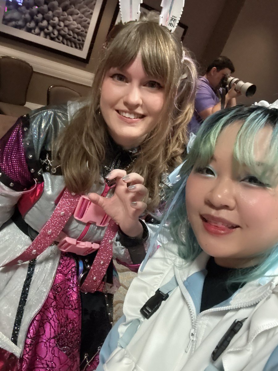 i miss my friendssss