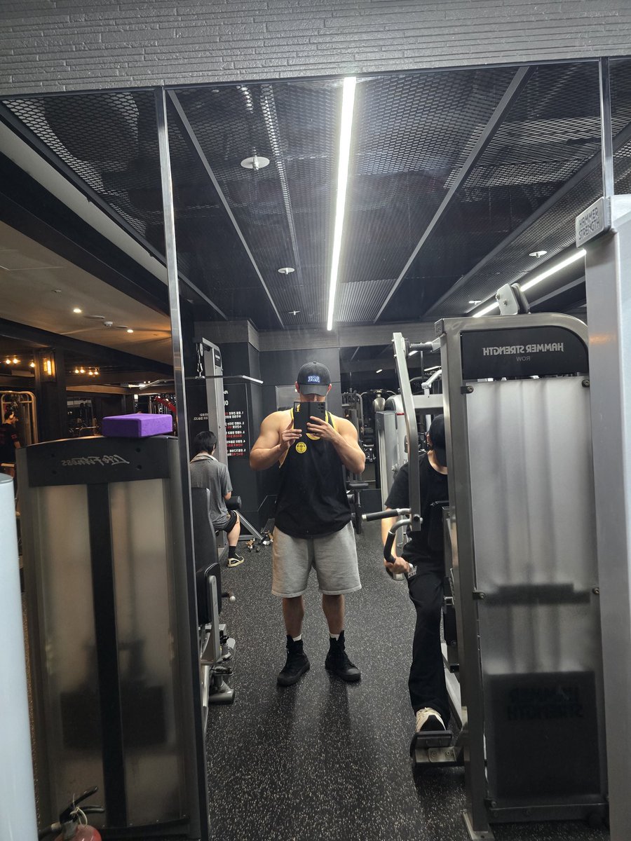 😭😭😭

أنقذوا شيون