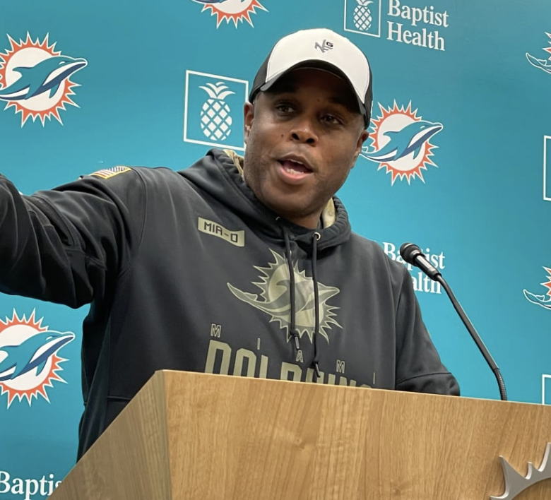 Kyle Crabbs tweet media