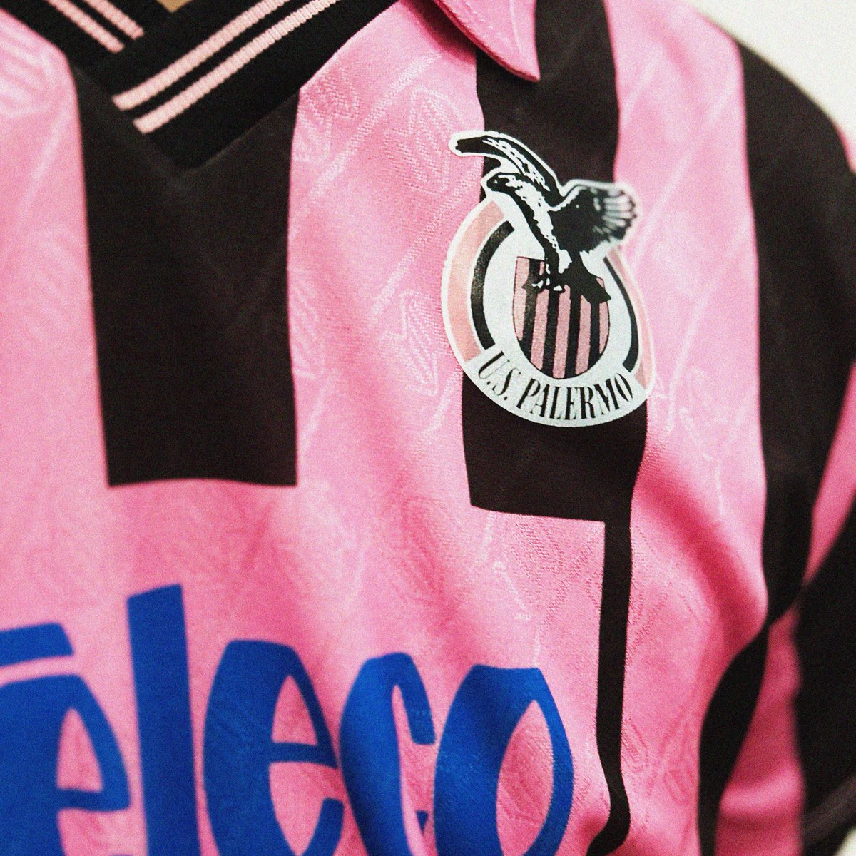 The Palermo x ABM official reissues have landed 🛬

Multiple sizes, just £59.99 

Get yours 👉🏻 cultkits.com/collections/ab…