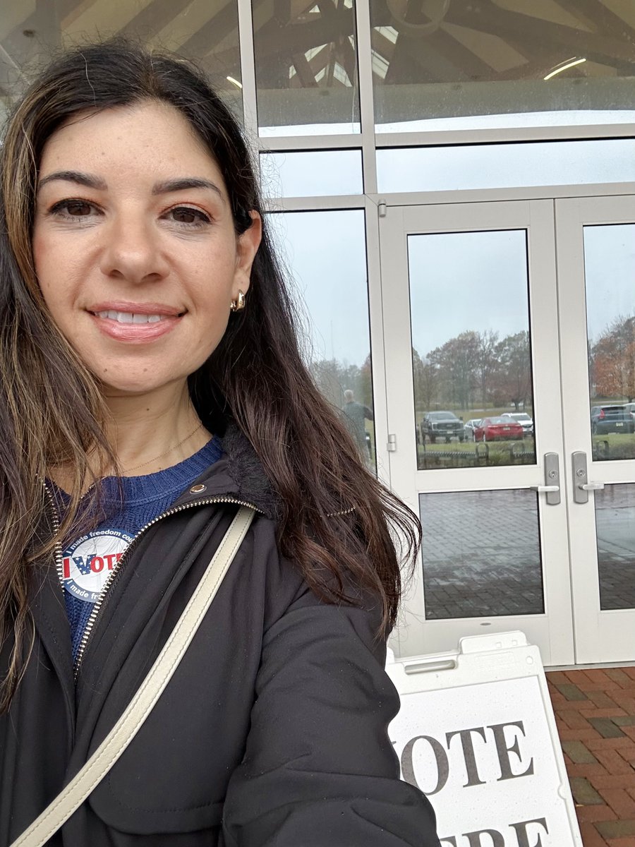 VanComm's tweet image. Happy Election Day 2025! Vanguardians from MD, PA, VA and NJ are happy to exercise their right to vote during this election. If you need last-minute info or experience problems voting, check out @LWV resources: vote411.org