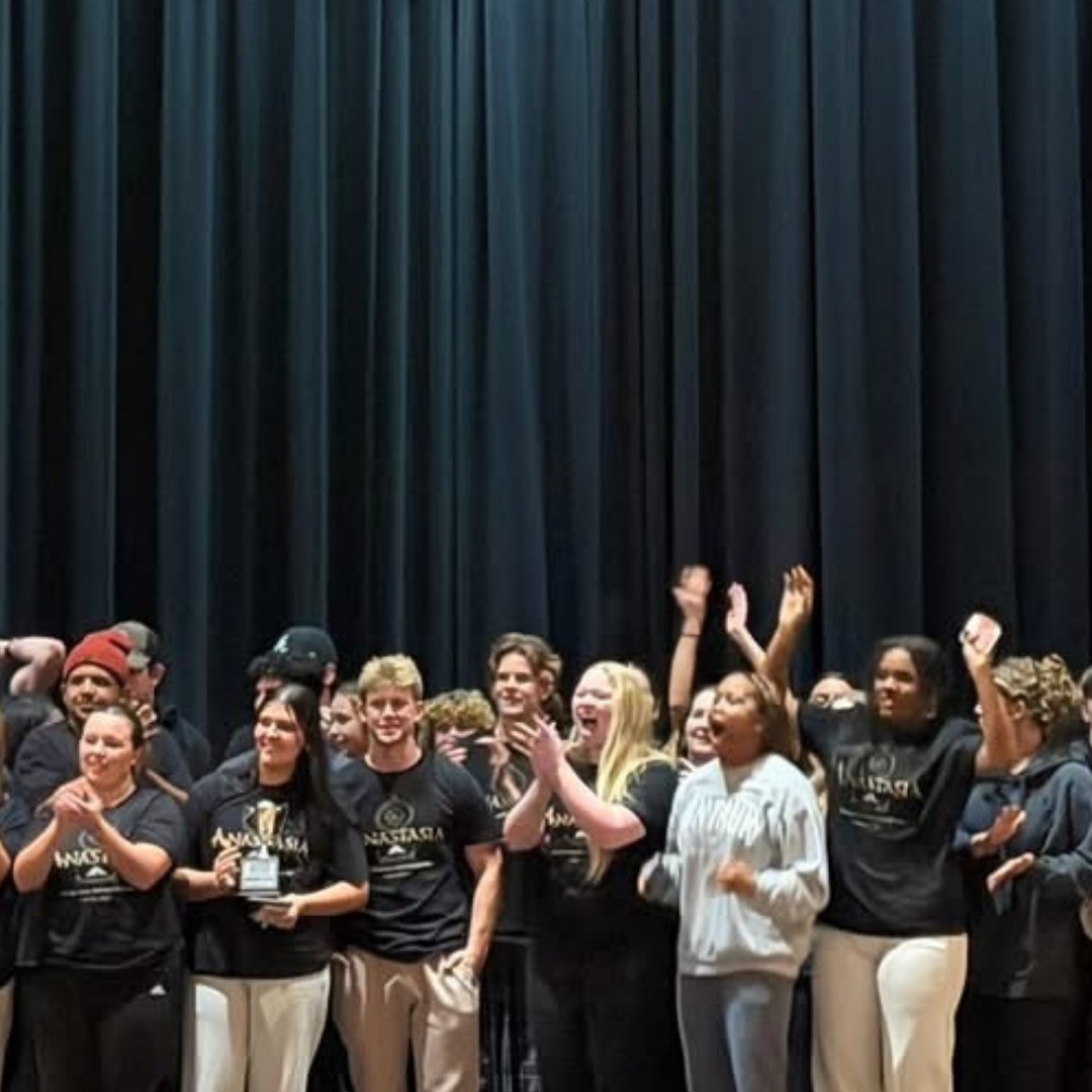 StrongRockChristian tweet media