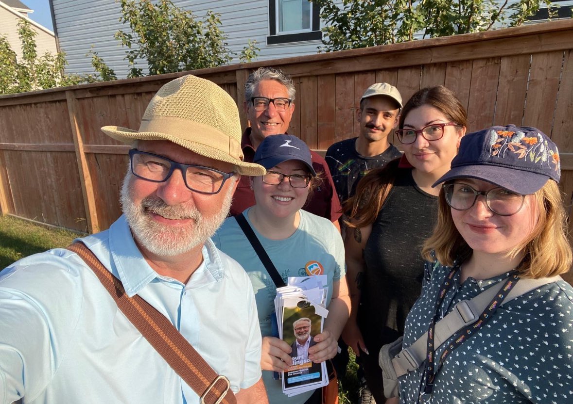 CourtEllingson's tweet photo. Are you fed up with the UCP Government's attacks on healthcare, education, and affordability? Do you want a change? Come join the #CalgaryFoothills team & I to make a difference!
Become a volunteer: https://t.co/1cTeNv53gO
Upcoming shifts: https://t.co/rNr19sv7bu
#abpoli #yyc https://t.co/hKIoGDnfIk