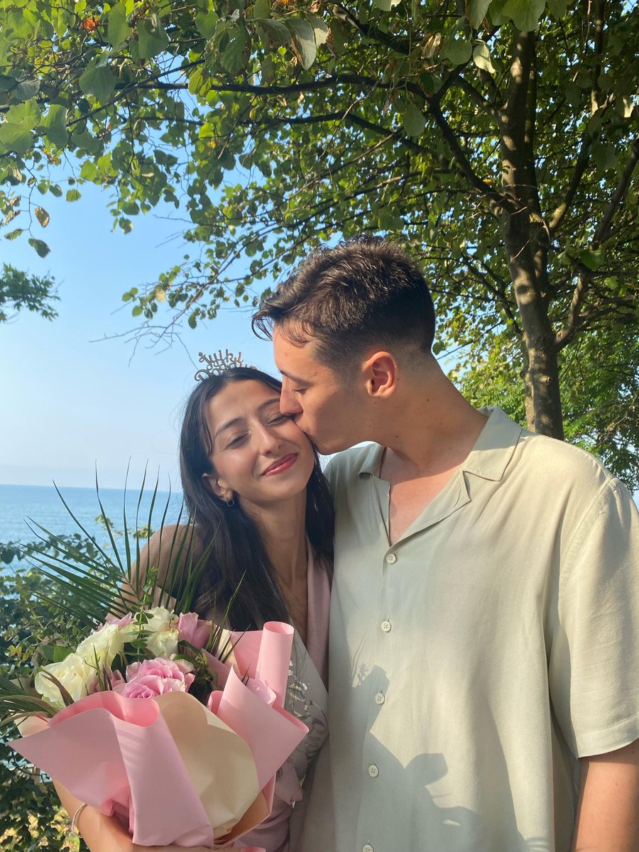 3.5 yıl önce...
Koymuşuz 🥳