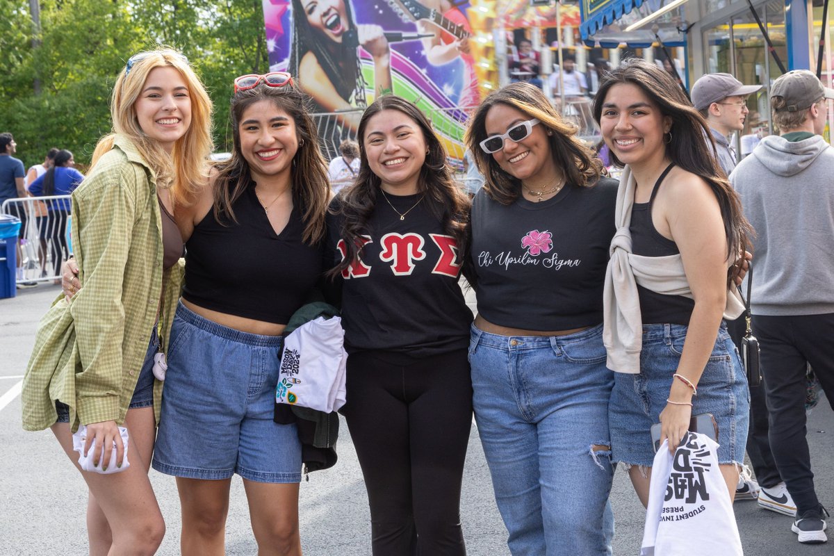 MasonPatriots's tweet image. Student like you are what makes Mason Nation great 💚 💛 

#MasonNation #StudentInvolvement