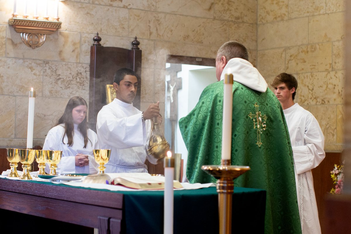 OBOCStMeinrad's tweet photo. Individual registration for the “One Bread, One Cup” conferences opened November 1. If your group hasn’t registered yet, do it today! Now’s the perfect time to secure your spot. Register today on our website: https://t.co/3jPpnU9a0k https://t.co/XaN6QIrJx2