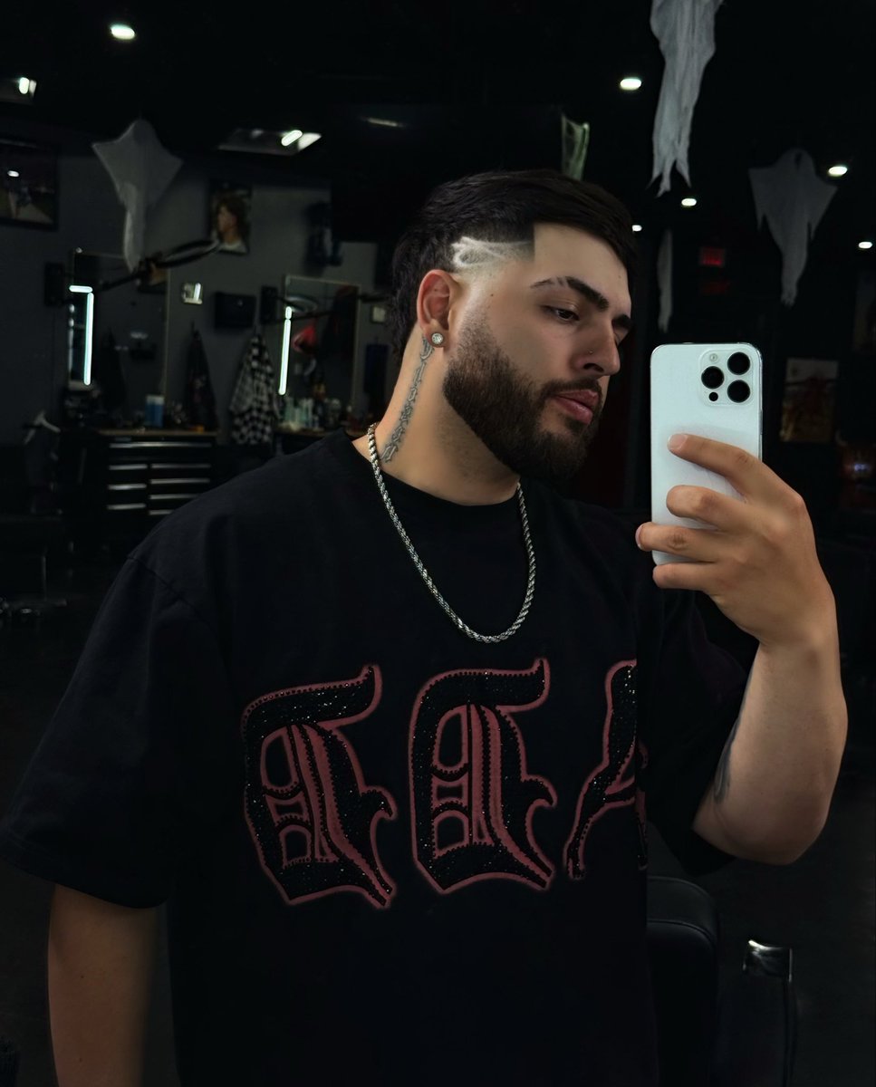 Soy un cabrón, pero tu cabrón favorito 🖤