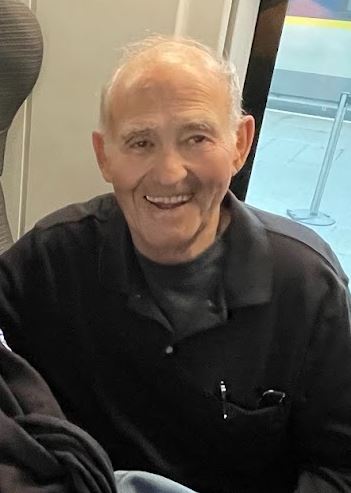 ExpenseLogic's tweet image. We have the privilege of having our very own veteran that we can appreciate today. Burland Brown served in the Army and was a part of RadiusPoint for many years. We are so lucky to have worked with and even though retired now, get to continue being friends.