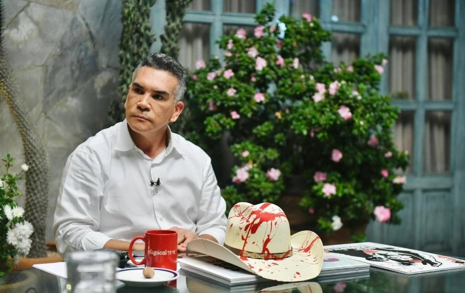 cesargutipri's tweet image. Aquí está el más claro ejemplo de los Carroñeros de la política.

Estos comerciantes de la tragedia que lucran, sacan provecho del sufrimiento y dolor de los ciudadanos.