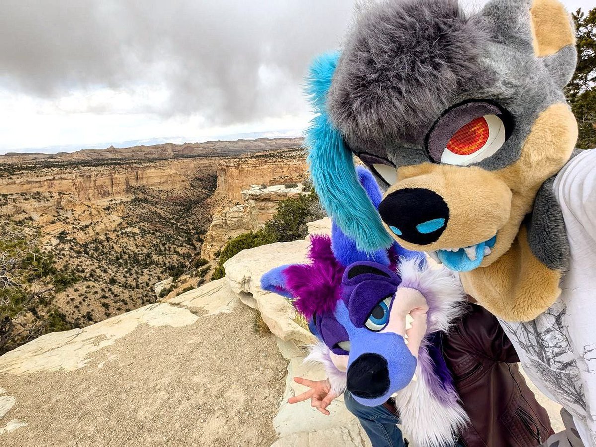 Greetings from
...
Somewhere
🦦:<a href="/Pyrferno/">.exPYRe.. // 💜 _/ 🌄 / STRATOSFUR2026</a>
