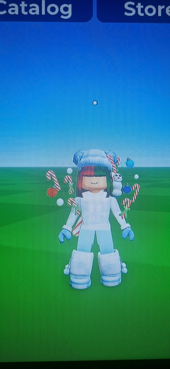 Djfkdnfjdj's tweet image. Hi scripton! is it possible to Try to release the "Sia holiday bob" Hair onto the marketplace this December on Christmas 2025? I rlly want it and I rlly wanna make a sia christmas outfit so can u try to release it plss I rlly want it😭 Here's a outfit I made with the hair😢