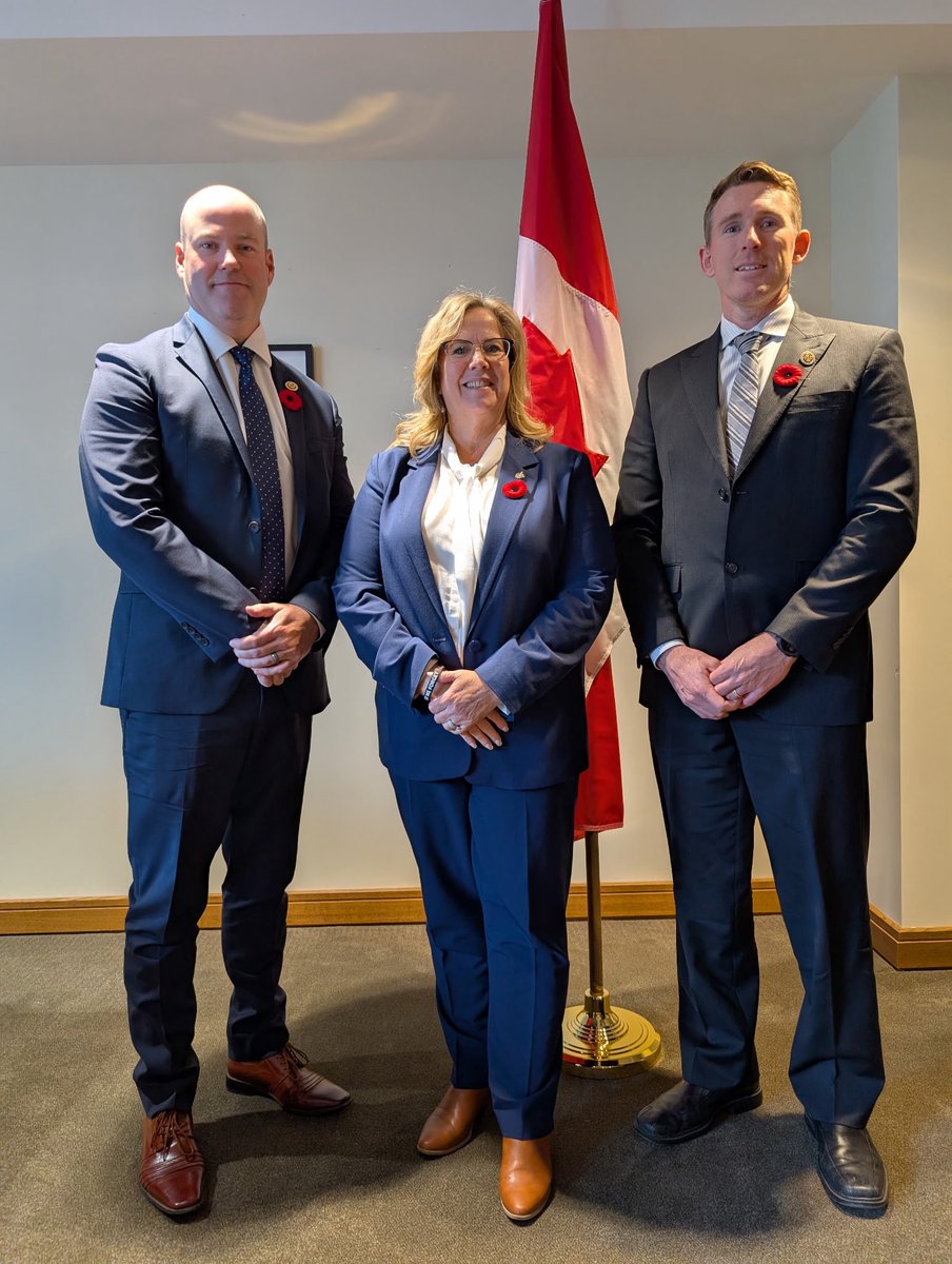 Members of the CPFFA Legislative Committee are in Ottawa today to discuss issues integral to Firefighter safety. 

1.  Violence against on duty Firefighters 

&amp;

2. The need for increased fire protection at airports